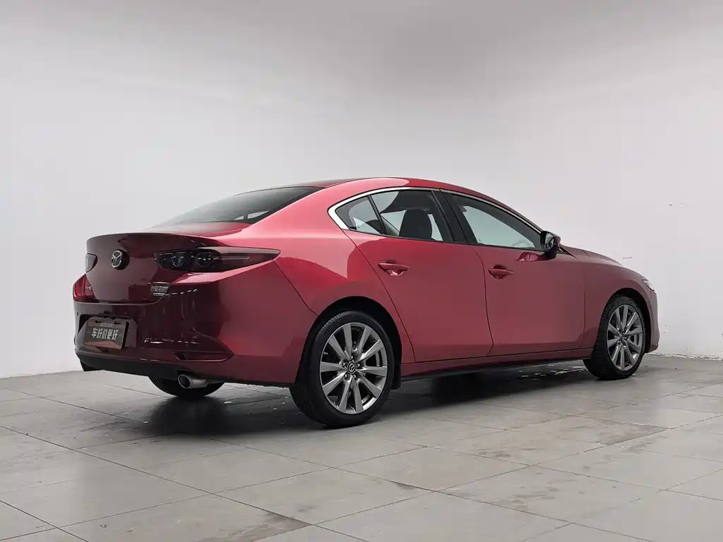 Mazda 3 Axela — миниатюра 2