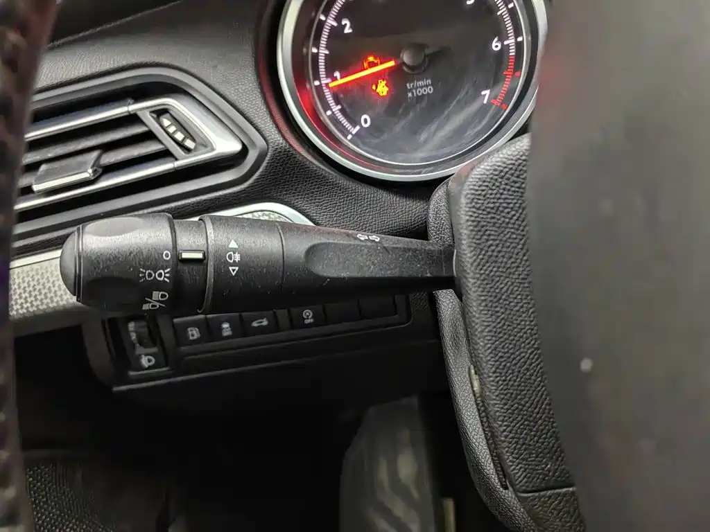 Peugeot 408 — миниатюра 21