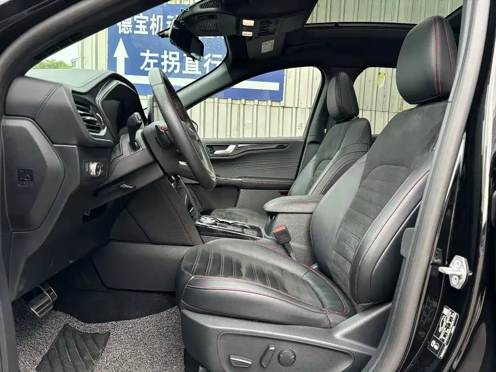 Ford Escape — миниатюра 18