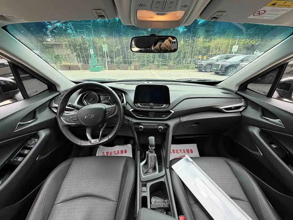 Chevrolet Volando — миниатюра 12