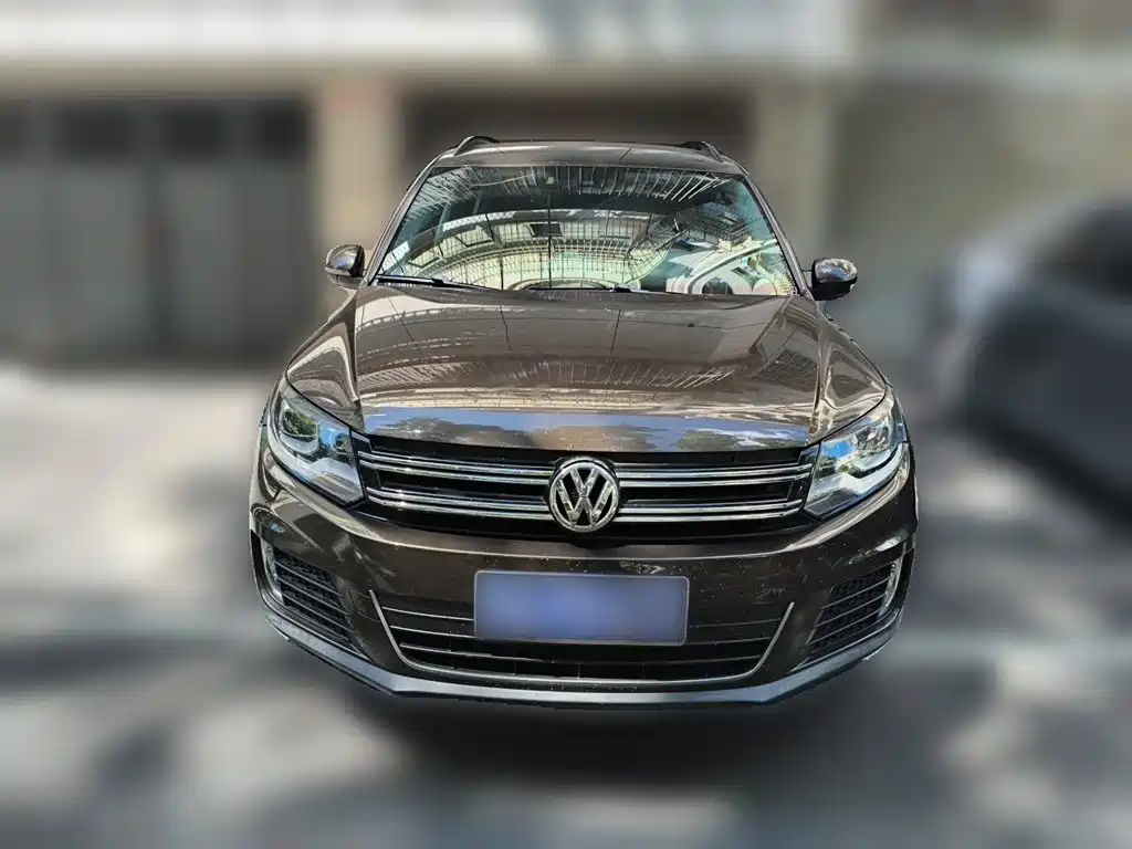 Volkswagen Tiguan — миниатюра 2