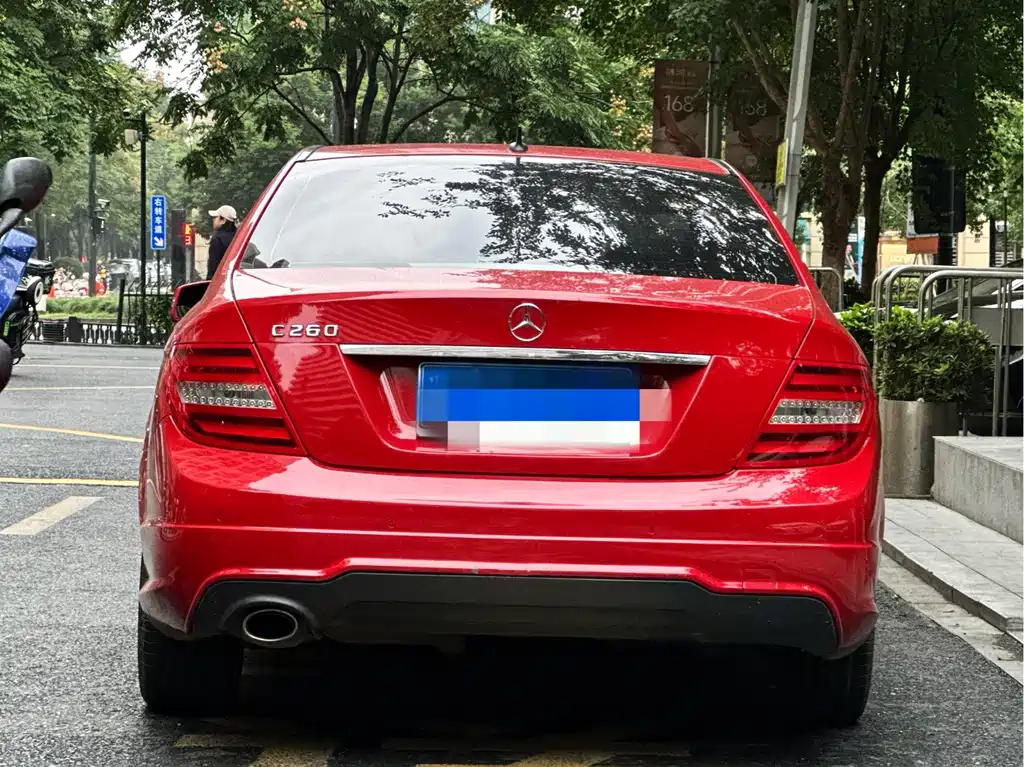 Mercedes-Benz C-Class — миниатюра 5