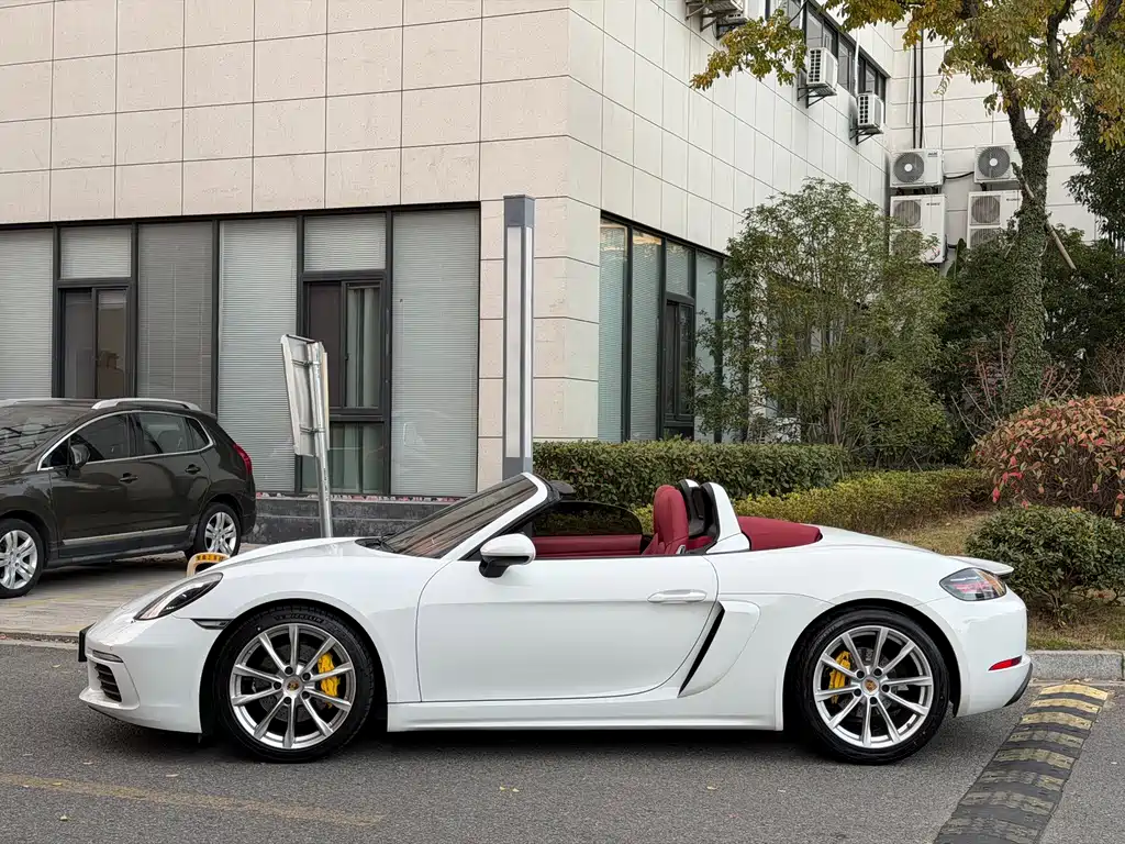 Porsche 718 2016 Boxster 2.0T