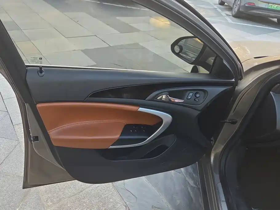 Buick Regal — миниатюра 7