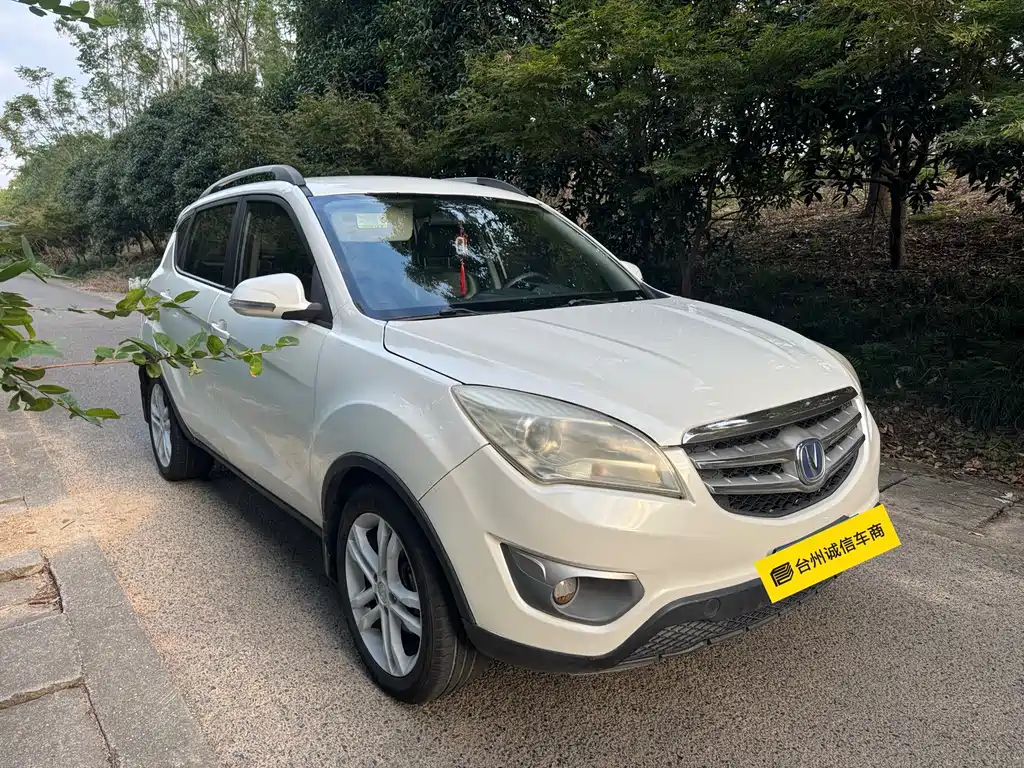Changan CS35 — миниатюра 3