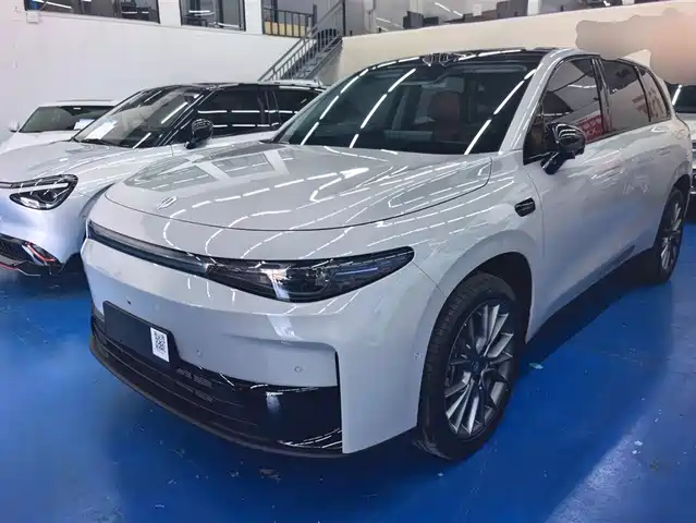 2025 Leapmotor C10