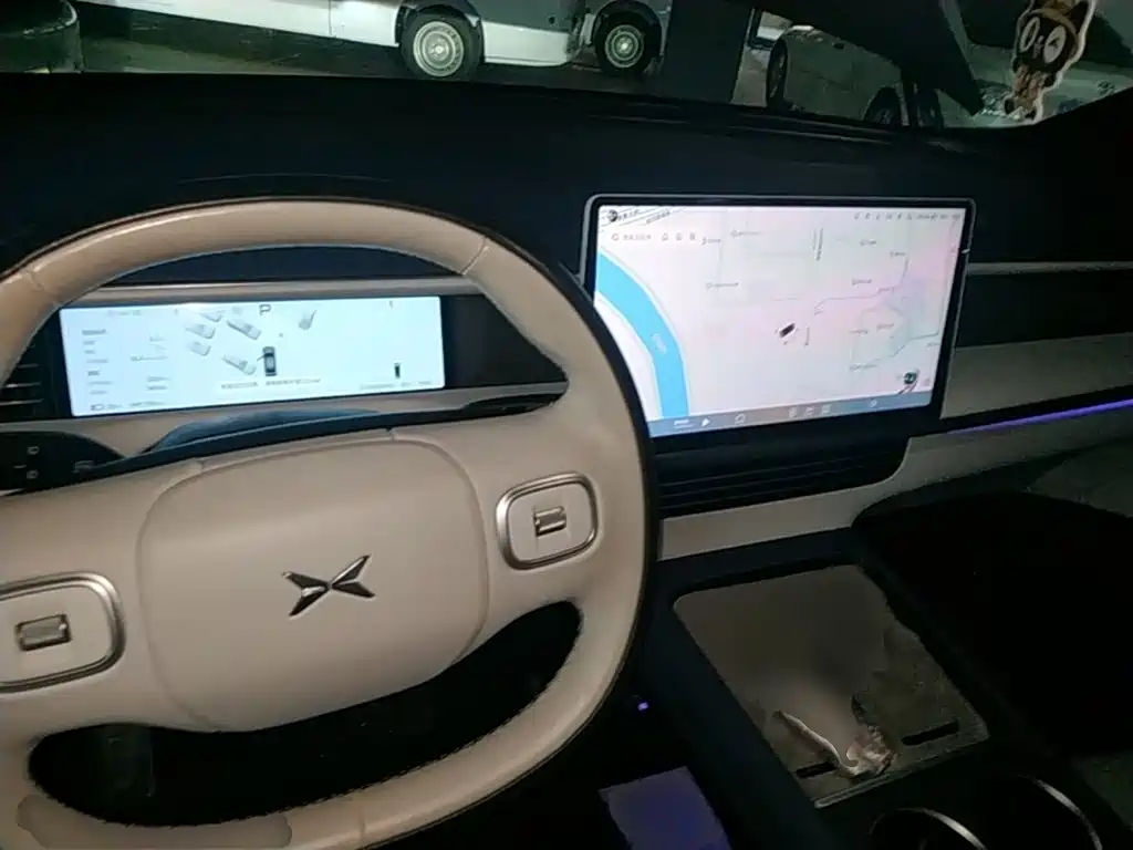 XPeng G6 — миниатюра 10