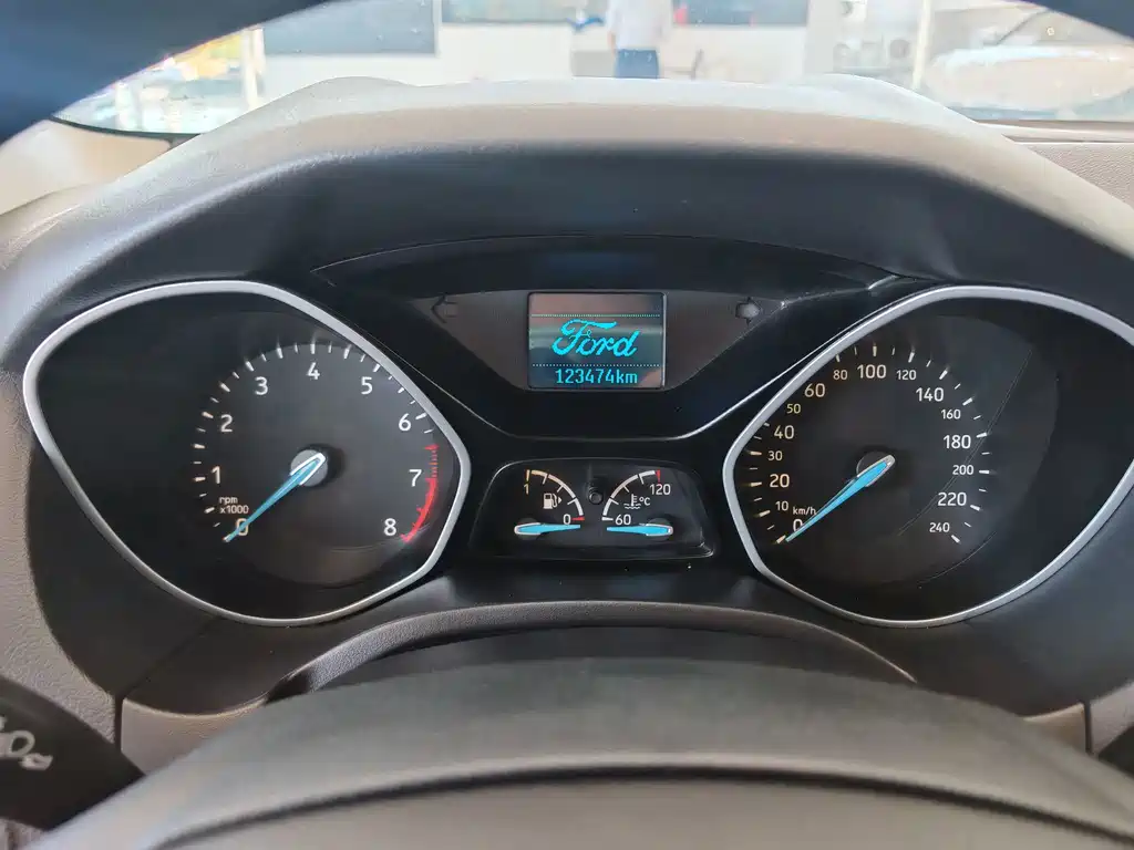 Ford Focus — миниатюра 5