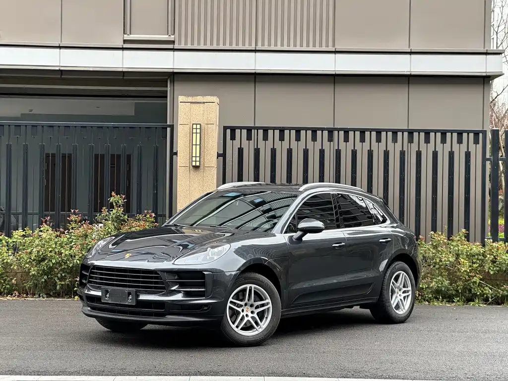 Porsche Macan 2020