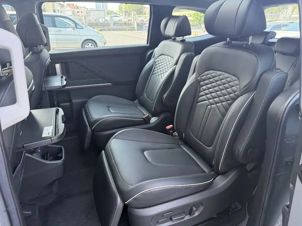 Hyundai Custo — миниатюра 13