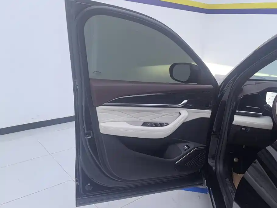 Geely Xingyue L — миниатюра 7
