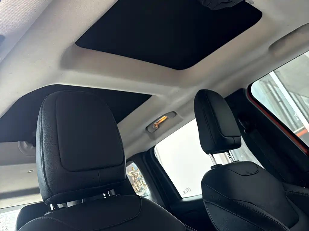 Jeep Renegade — миниатюра 12