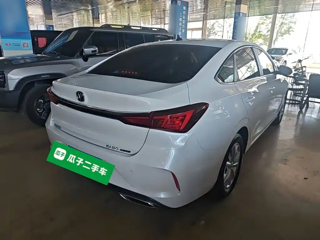 Changan Eado — миниатюра 7