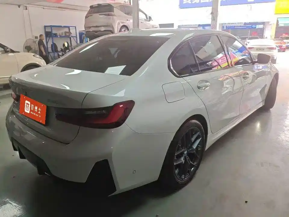 BMW 3 Series — миниатюра 4