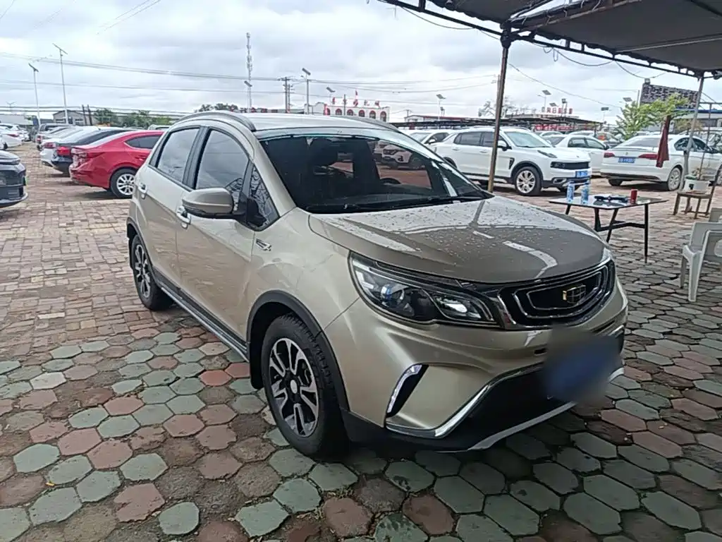 Geely Vision X3 — миниатюра 4