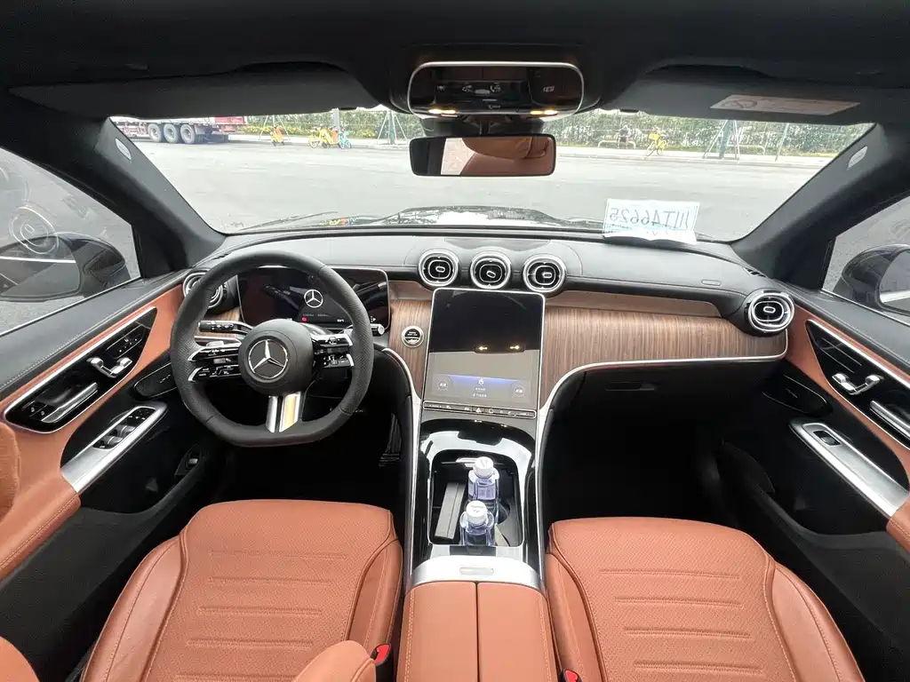 Mercedes-Benz GLC — миниатюра 5