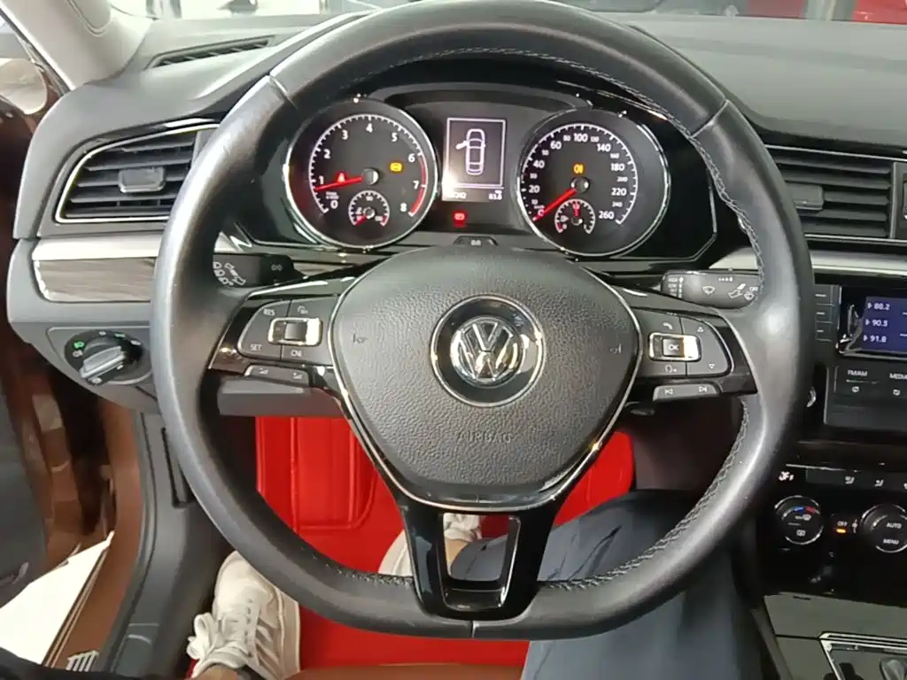 Volkswagen Lamando — миниатюра 11