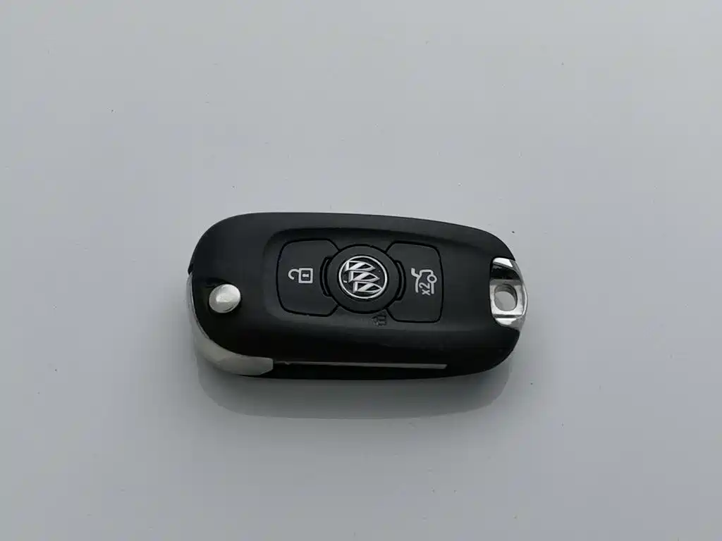 Buick Verano — миниатюра 19
