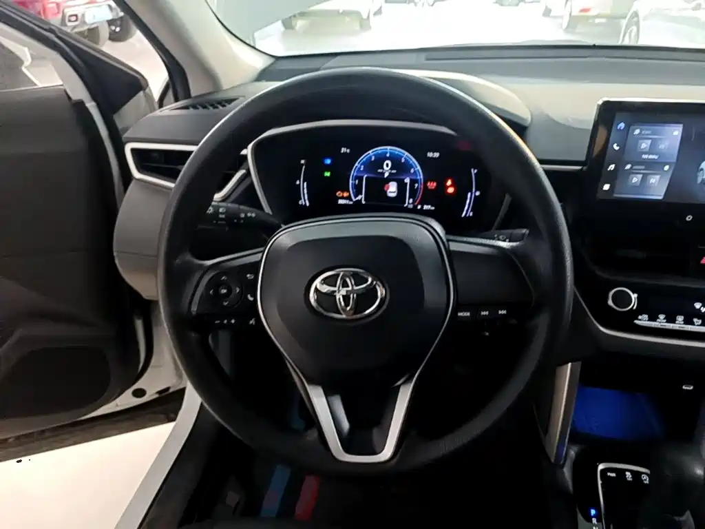 Toyota Frontlander — миниатюра 11