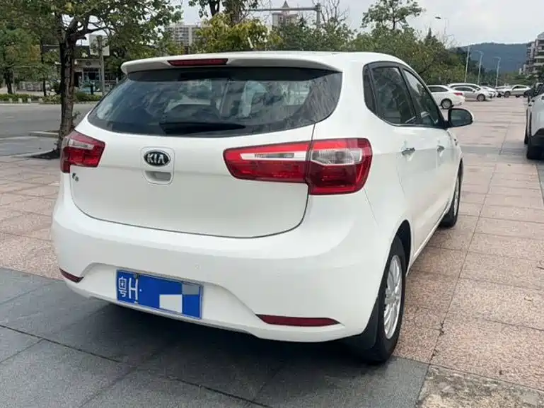 Kia K2 — миниатюра 4