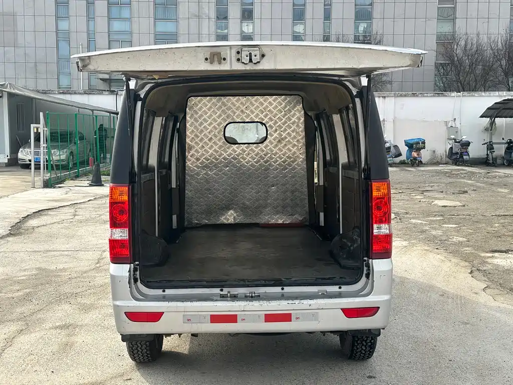 DONGFENG C35