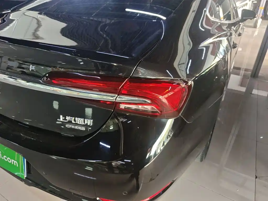 Buick LaCrosse — миниатюра 8