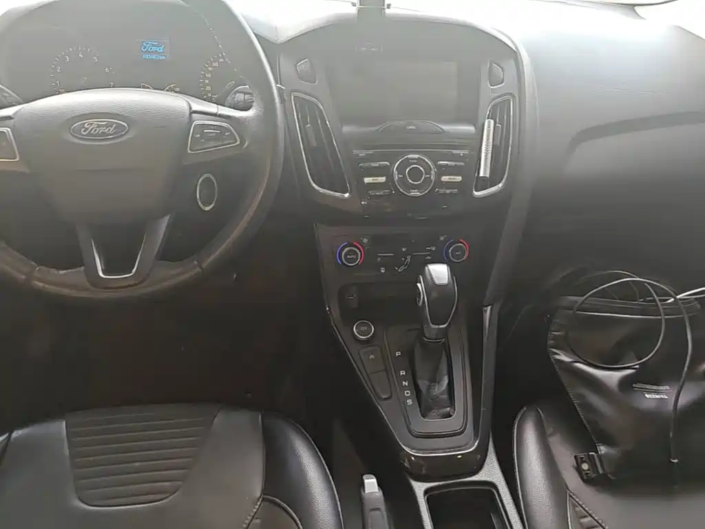 Ford Focus — миниатюра 13
