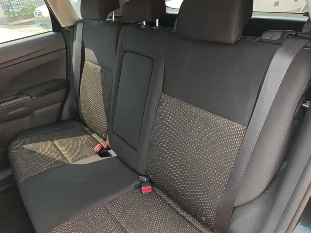 Mitsubishi ASX — миниатюра 17