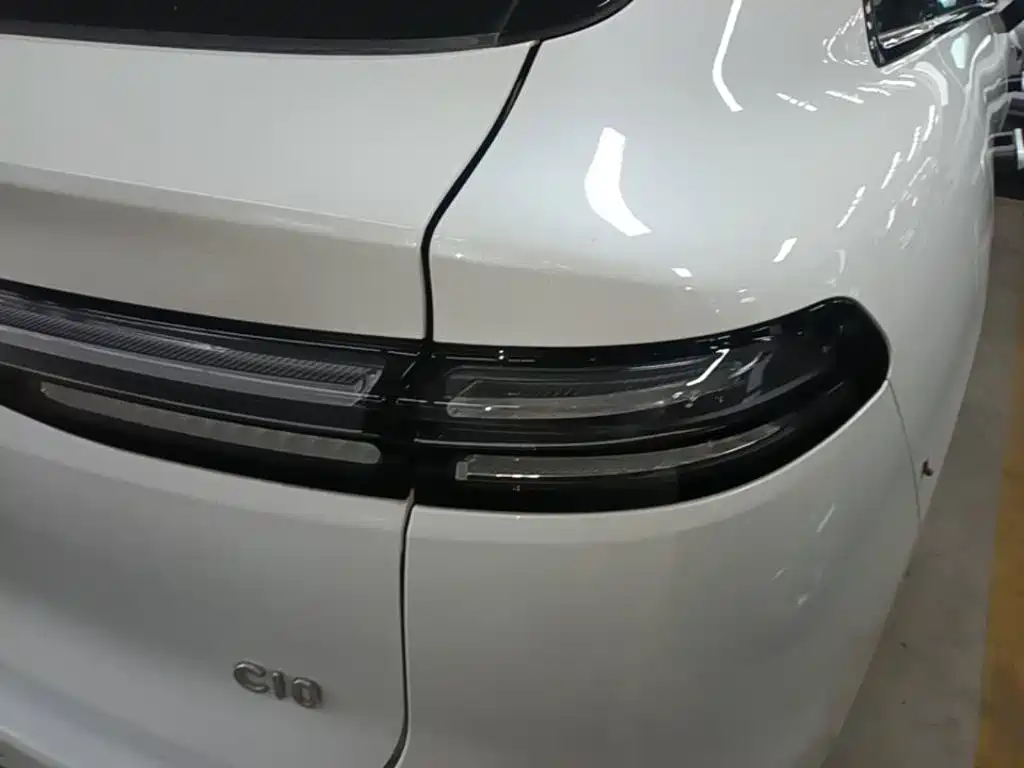 Leapmotor Leapmotor C10 — миниатюра 8