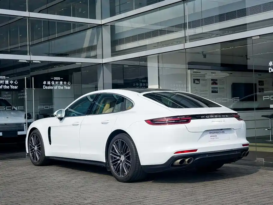 Porsche Panamera 2017 Panamera 3.0T
