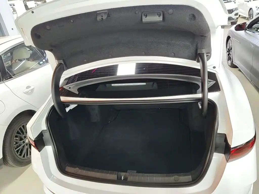 BYD Qin PLUS — миниатюра 19