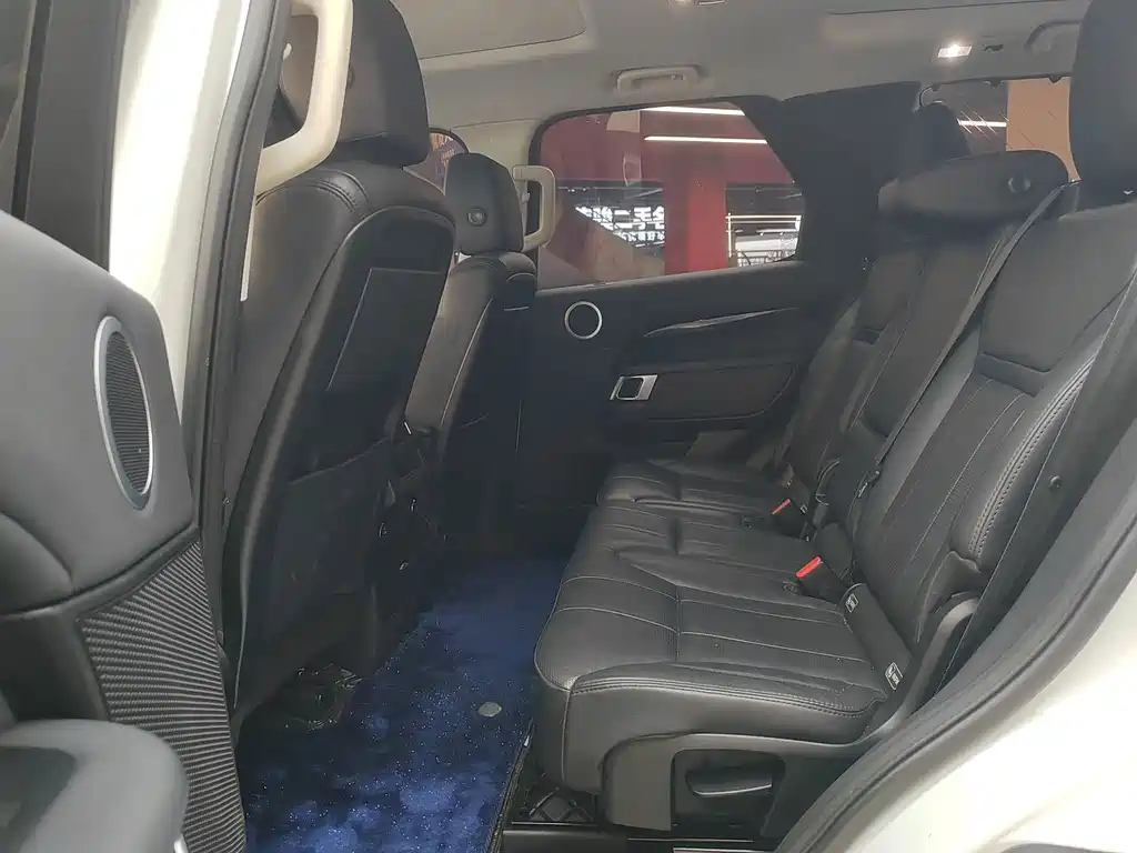 Land Rover Discovery — миниатюра 10