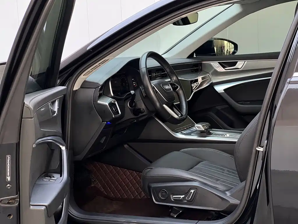 Audi A6L — миниатюра 8