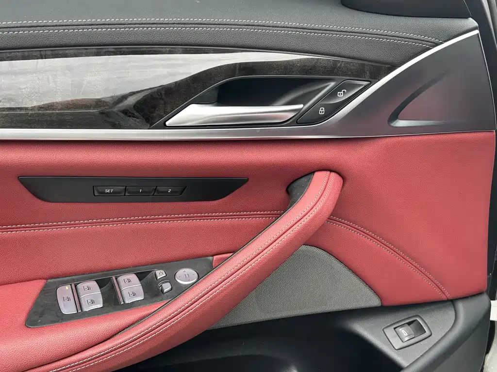 BMW 5 Series 5 2022 525Li M Sport