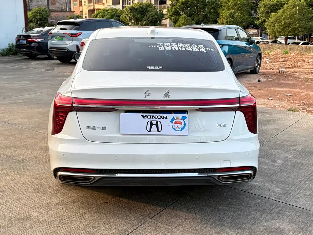 Hongqi Hongqi H5 — миниатюра 4