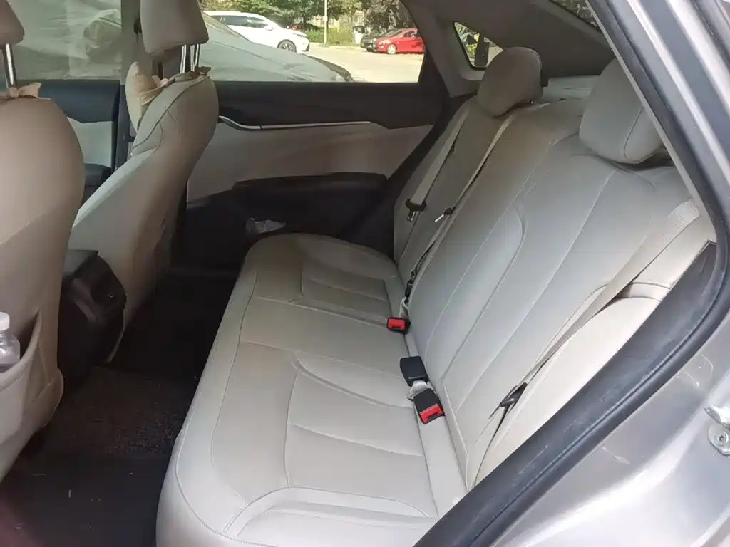 Buick Excelle — миниатюра 18
