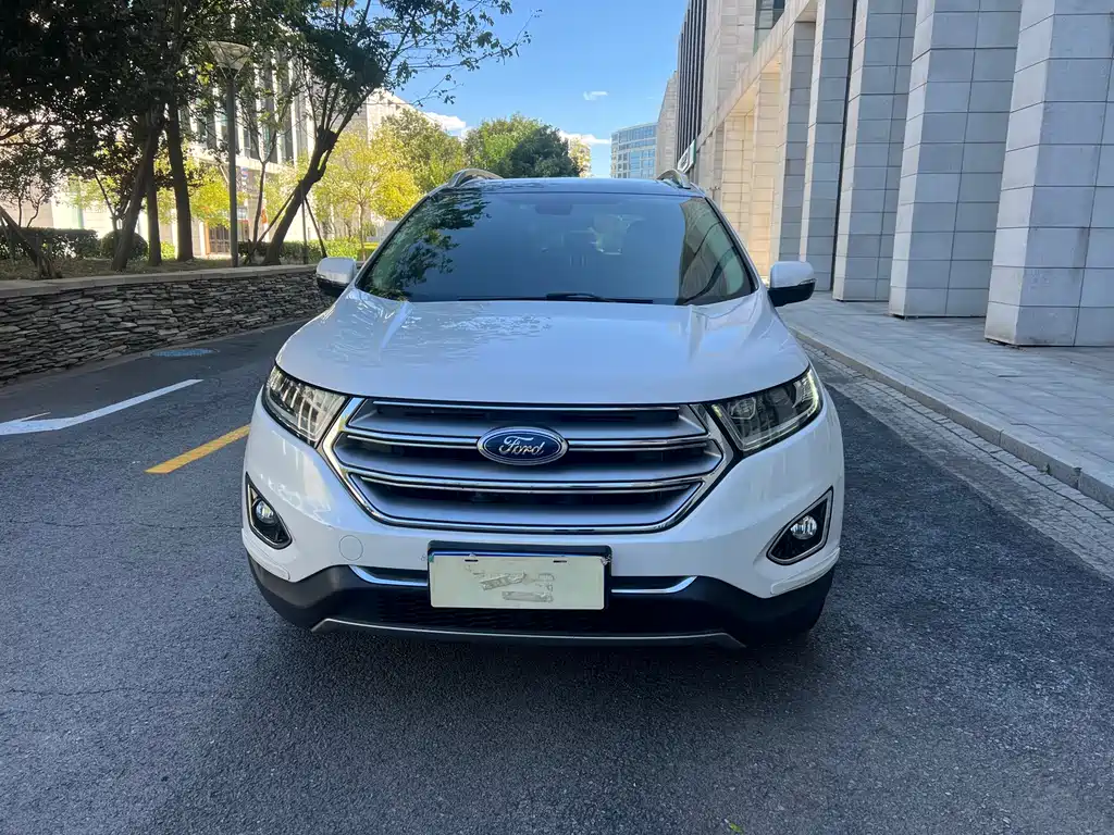 Ford Edge — миниатюра 2