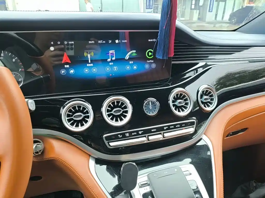 Mercedes-Benz Vito — миниатюра 13