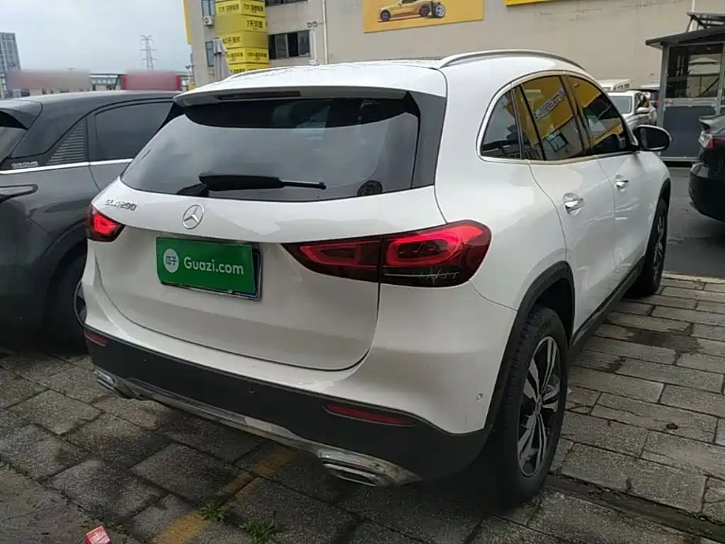 Mercedes-Benz GLA — миниатюра 7