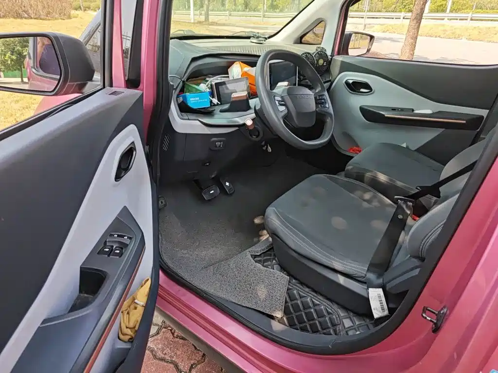Baojun E200 — миниатюра 12