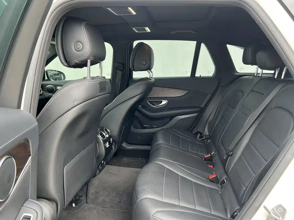 Mercedes-Benz GLC — миниатюра 11