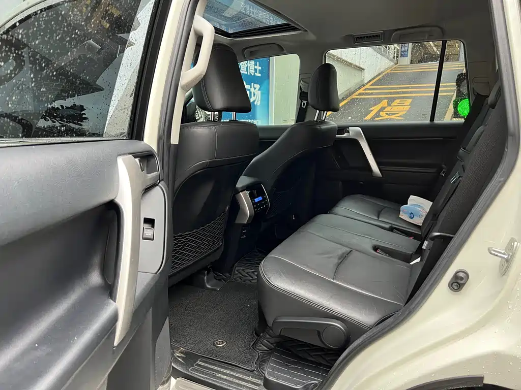 Toyota Land Cruiser Prado 2019 3.5L AT TX-L Premium
