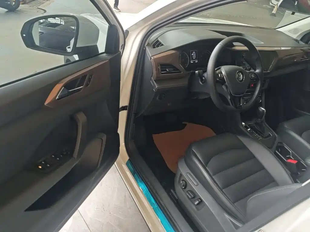Volkswagen Tharu — миниатюра 16