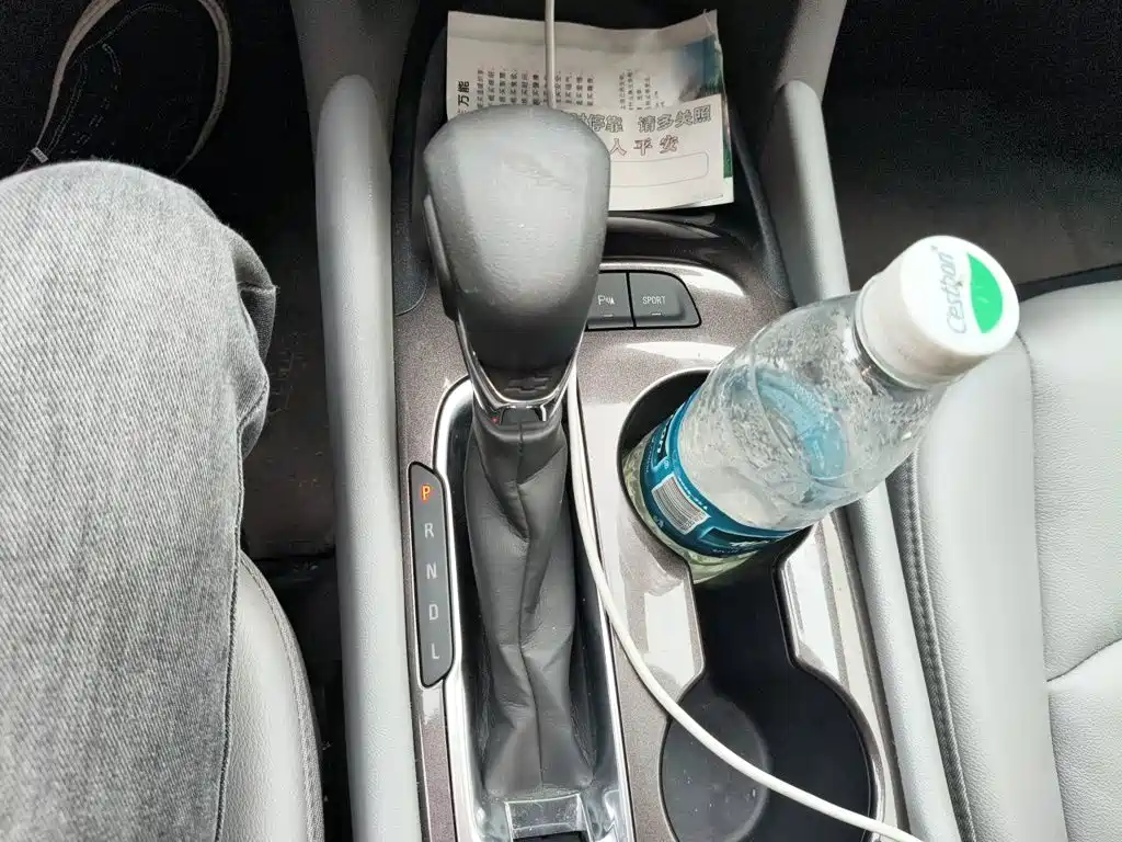 Chevrolet Malibu XL — миниатюра 10