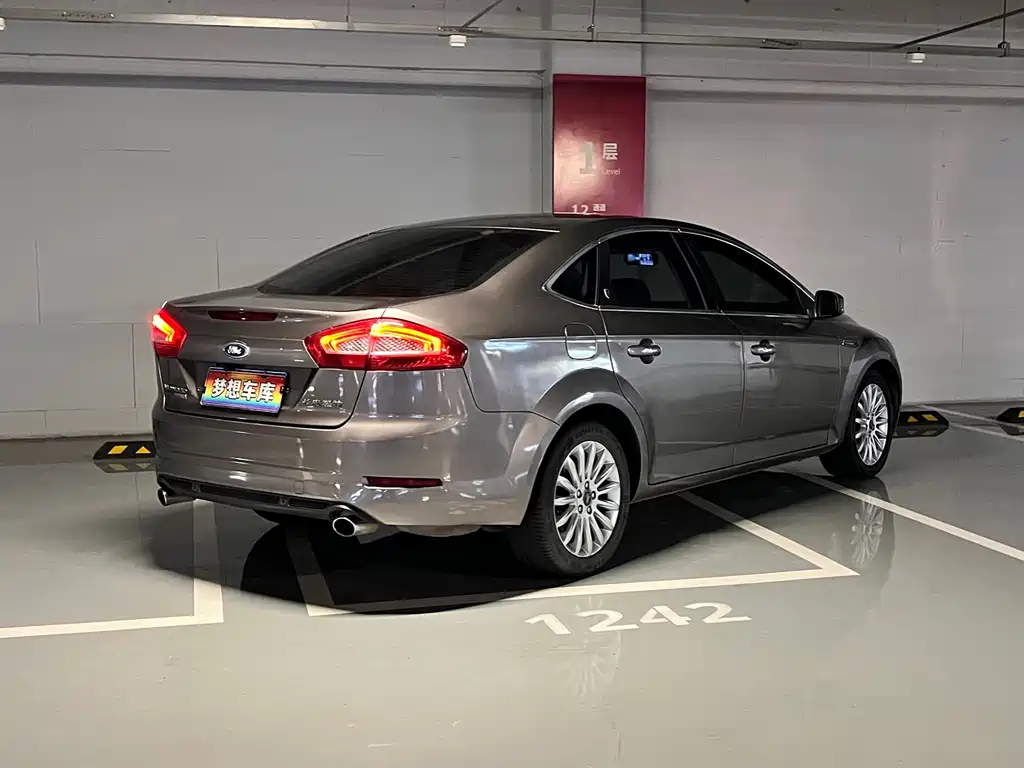 Ford Mondeo Zhisheng — миниатюра 8