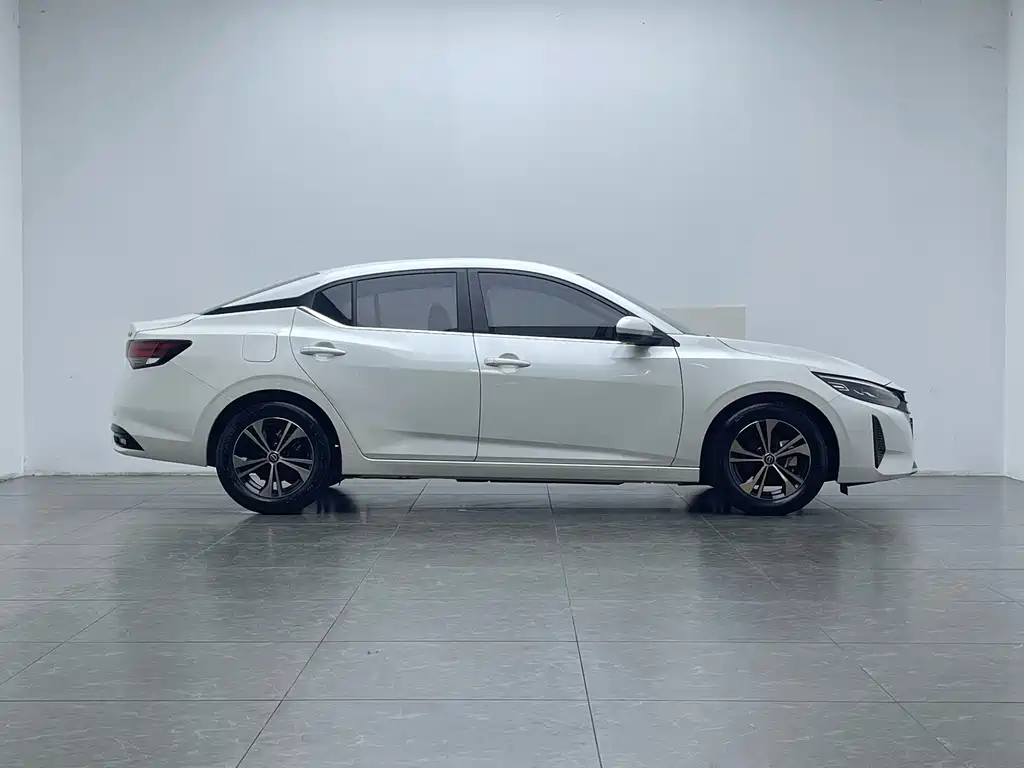 Nissan Sylphy — миниатюра 9