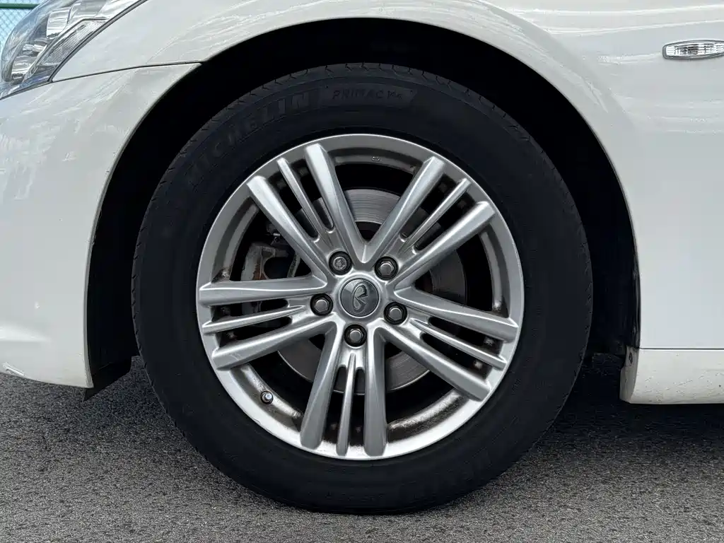 Infiniti G — миниатюра 12