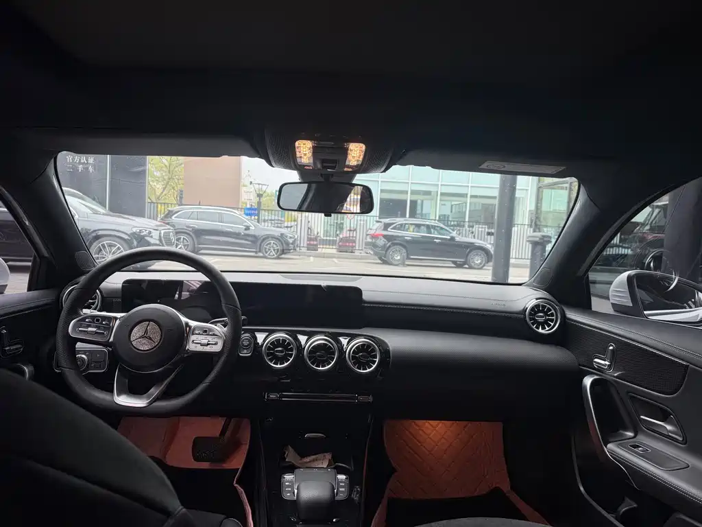 Mercedes-Benz A-Class — миниатюра 2