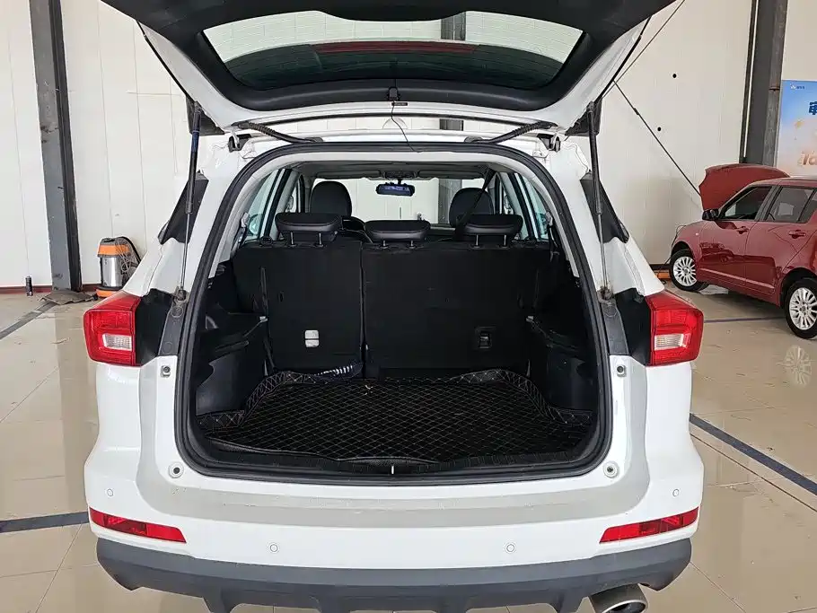 Haval M6 — миниатюра 4