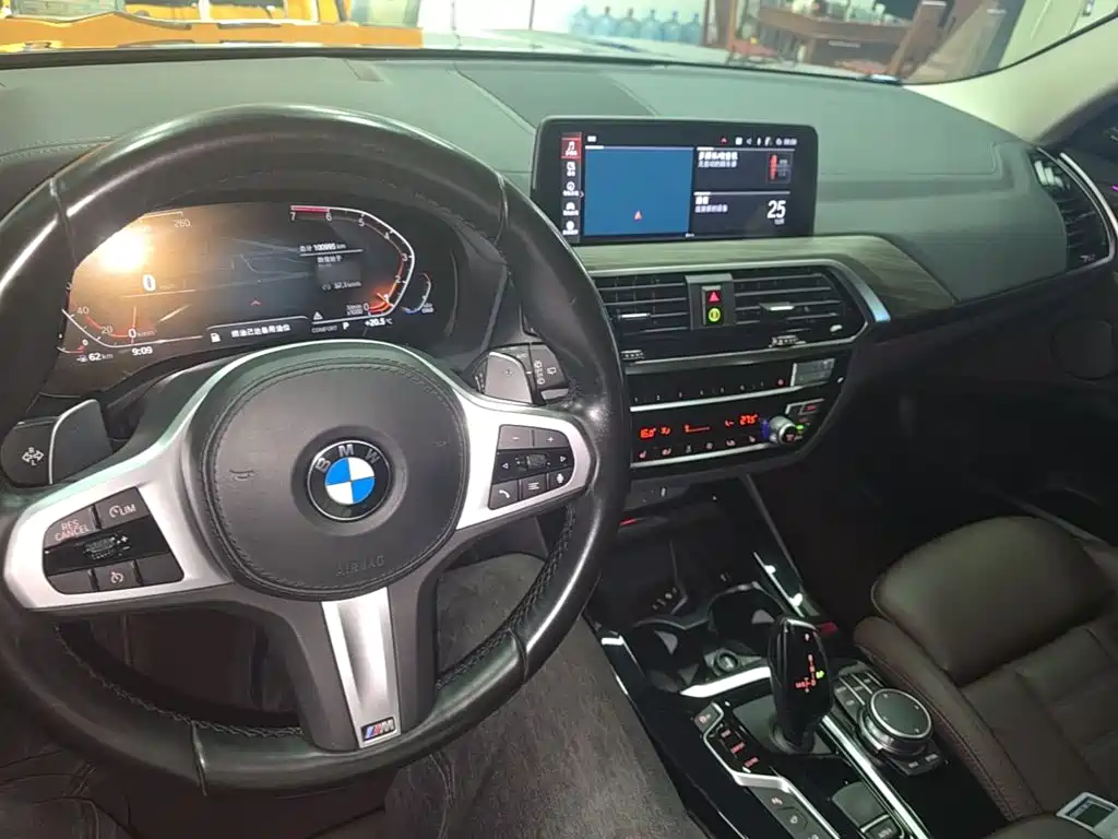 BMW X3 — миниатюра 10